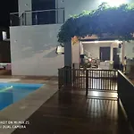 Casa moderna no centro próxima a atrações turísticas